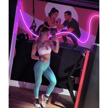 Фітнес лосини з ефектом пуш-ап на попі